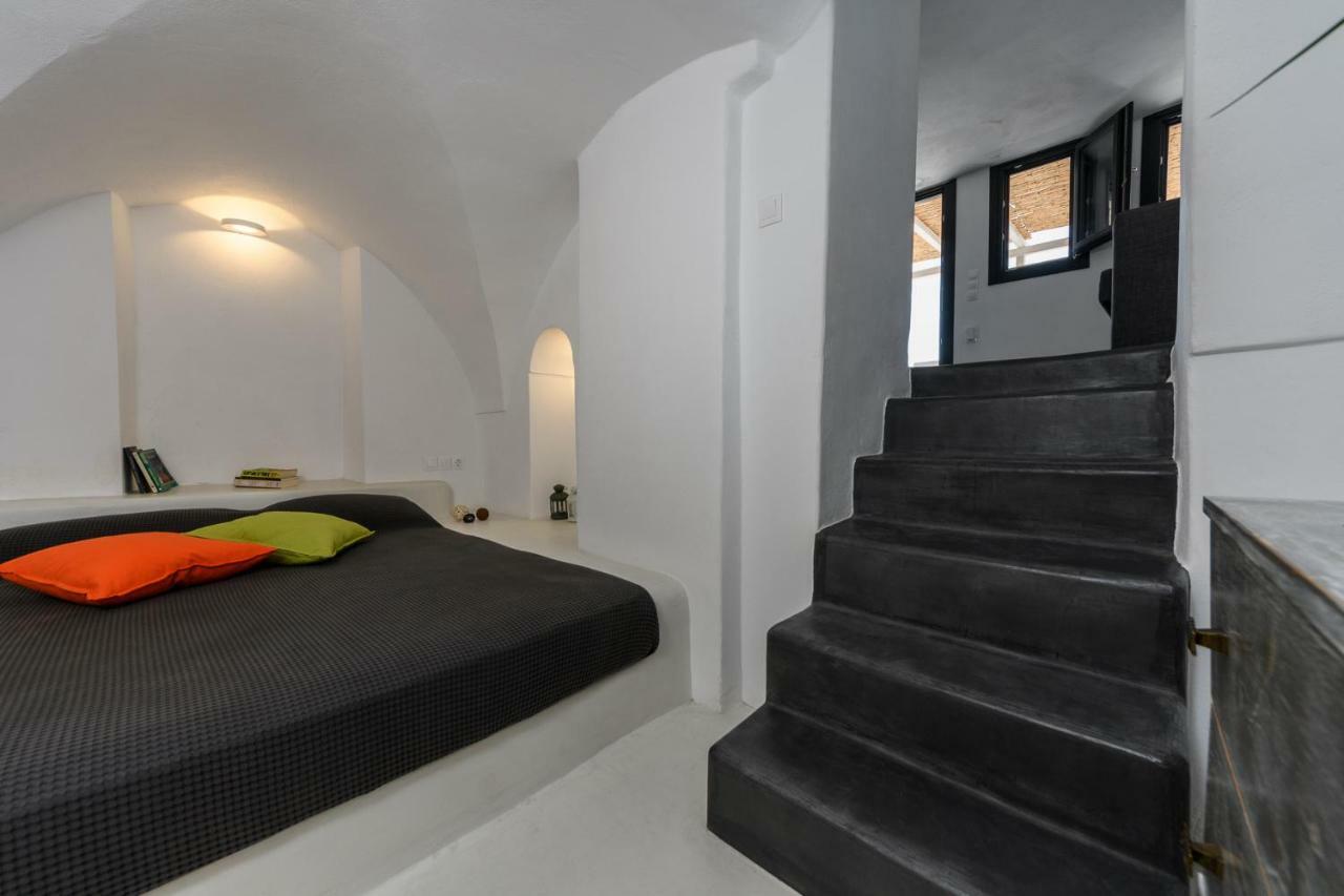 The Luna Suite Emporio  Екстериор снимка