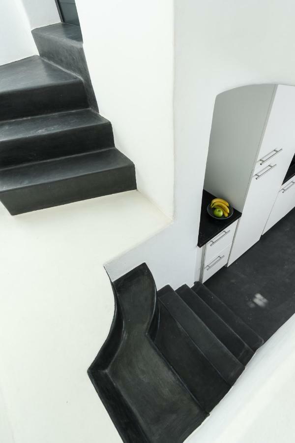 The Luna Suite Emporio  Екстериор снимка